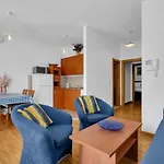 Blue Апартаменти Макарська